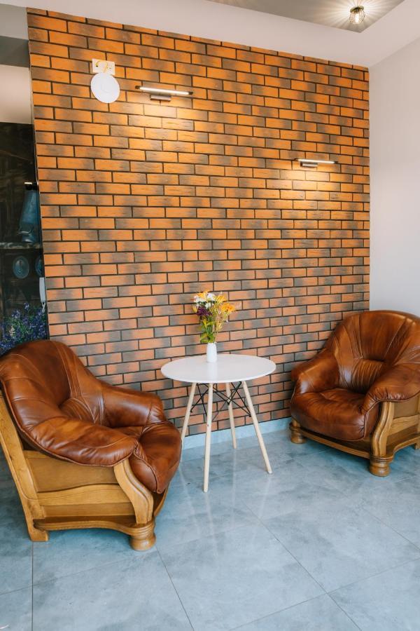 Kasztelan Hotell Krosno Exteriör bild