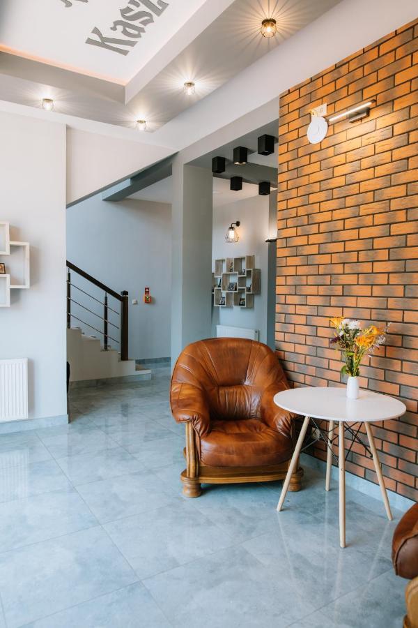 Kasztelan Hotell Krosno Exteriör bild